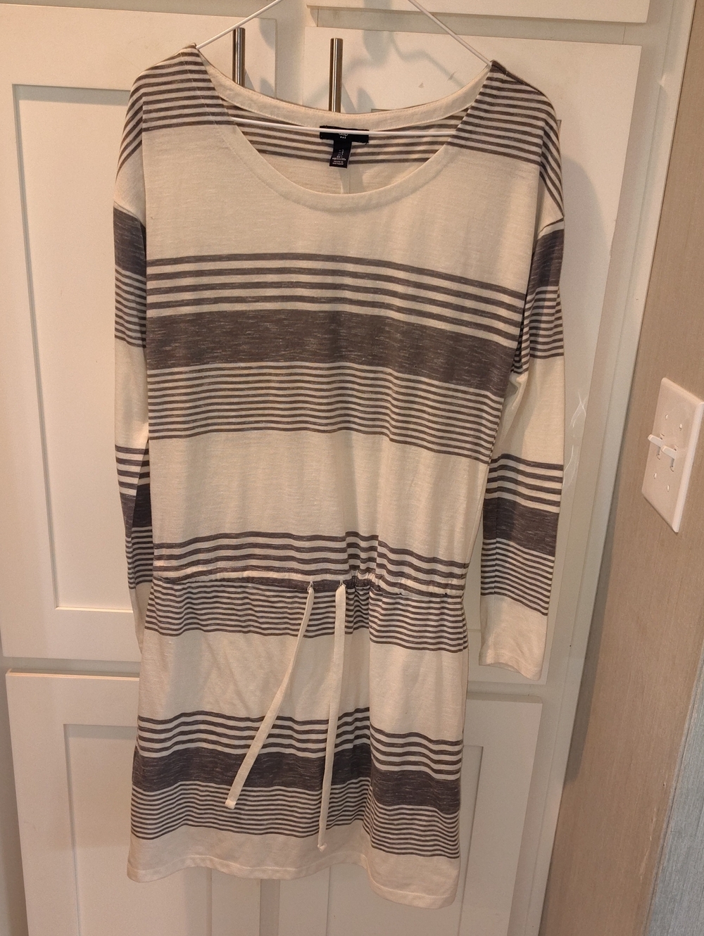 GAP Cream and Gray Striped Long Sleeve Drawstring Dress
